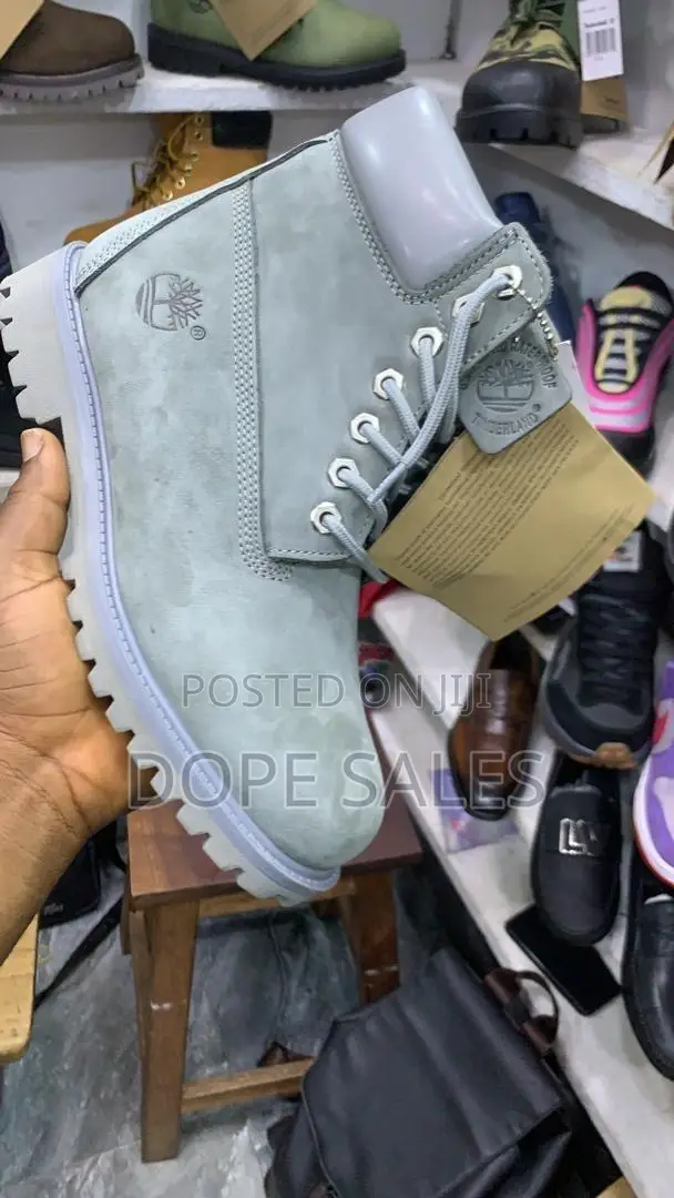 Unisex Boots