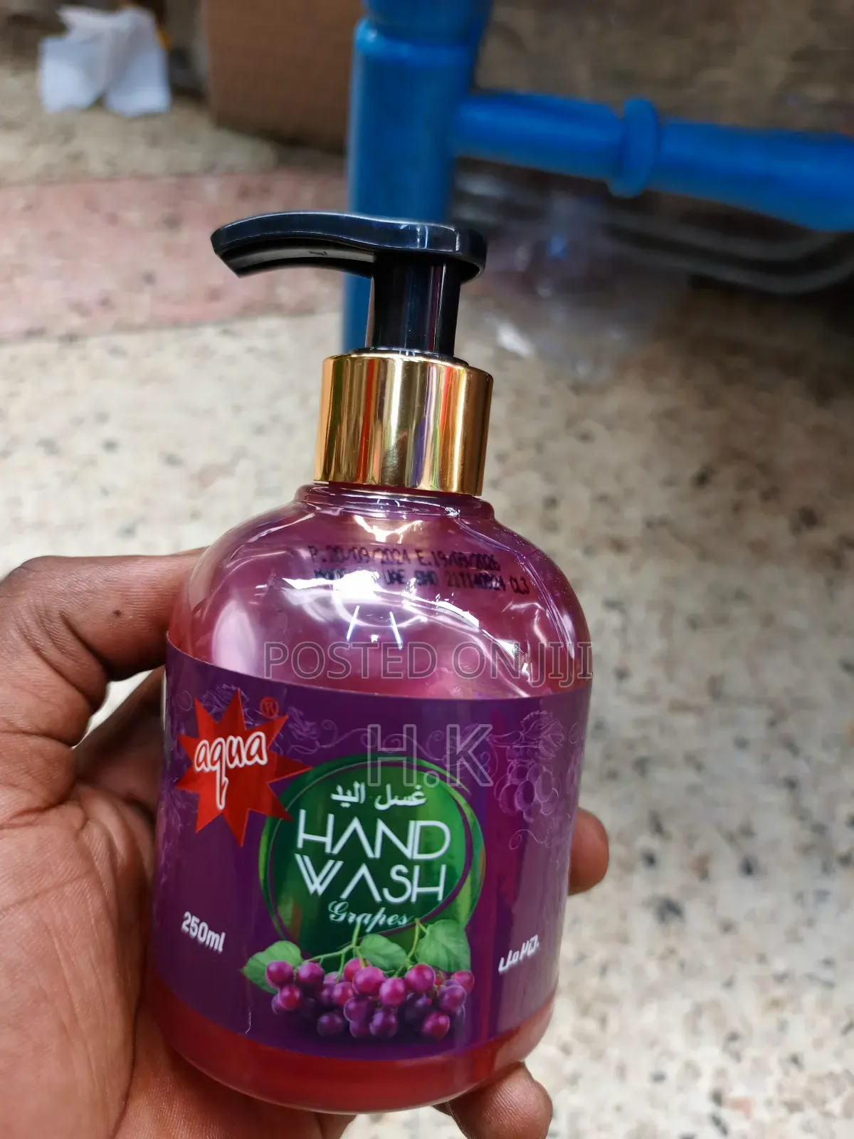 Aqua Hand Wash With A Grape Fragrance
