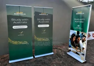 Roll Up Banner Pull Up