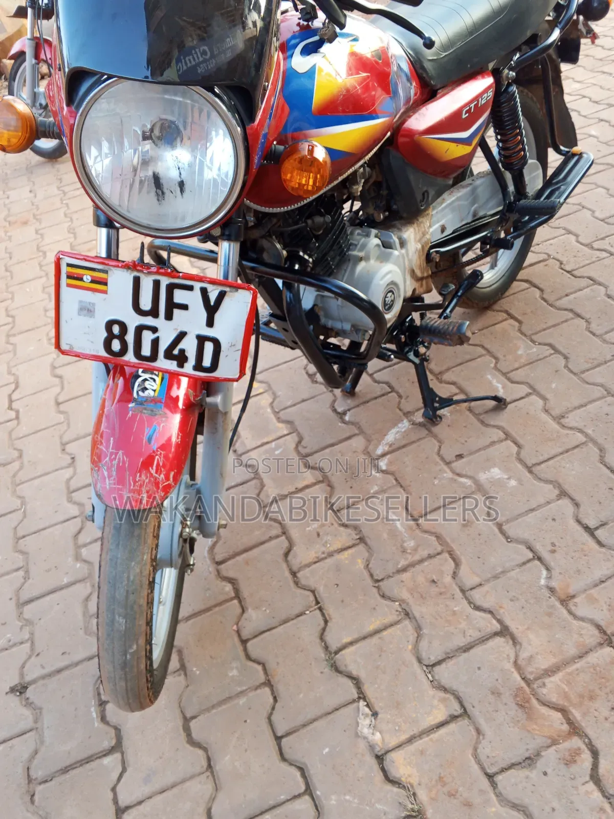 Bajaj Boxer 125 2023 Red