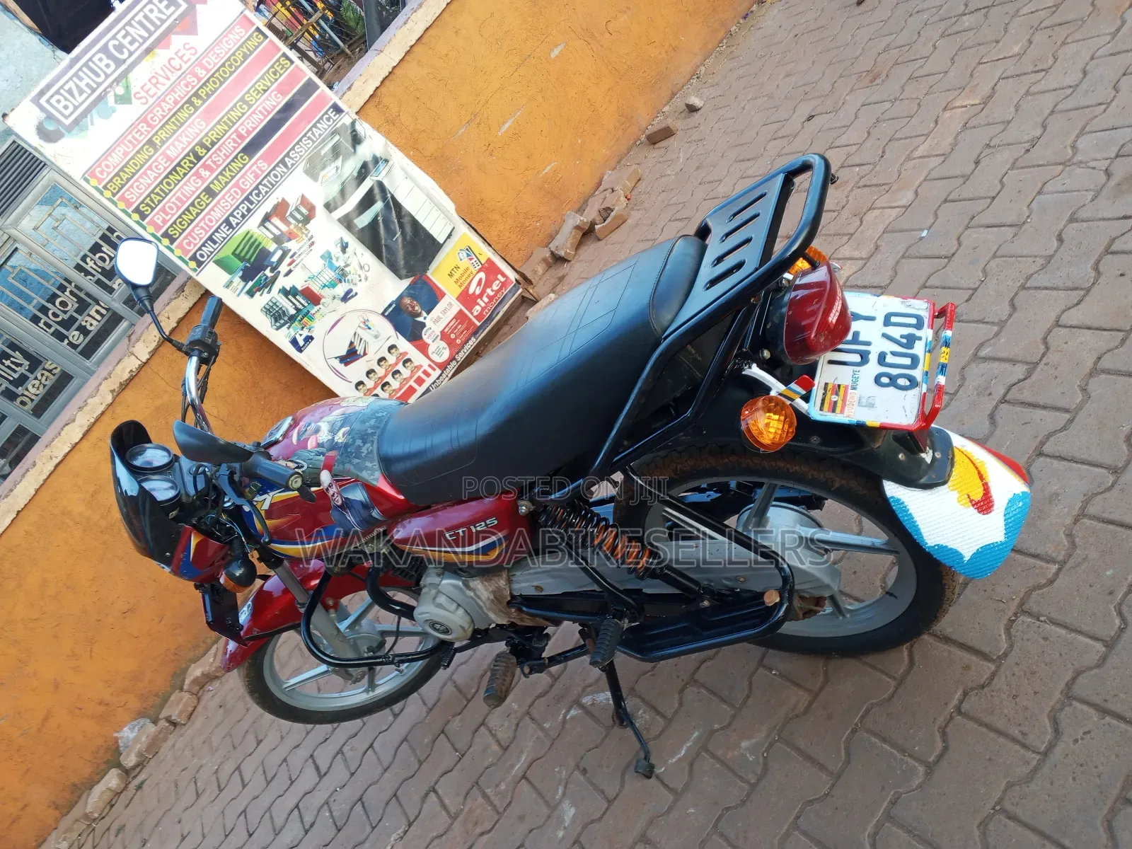 Bajaj Boxer 125 2023 Red