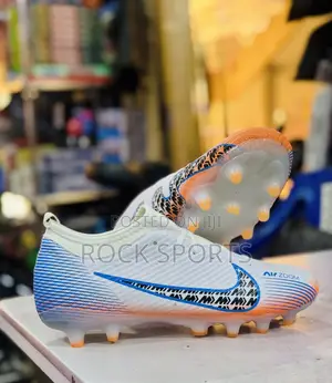 Football Shoes (Airzoom)