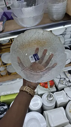Glass Salad Bowl