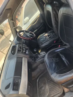 Mitsubishi Pajero IO 2000 Pearl