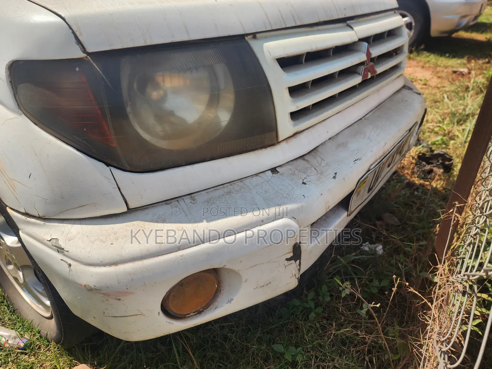 Mitsubishi Pajero IO 2000 Pearl