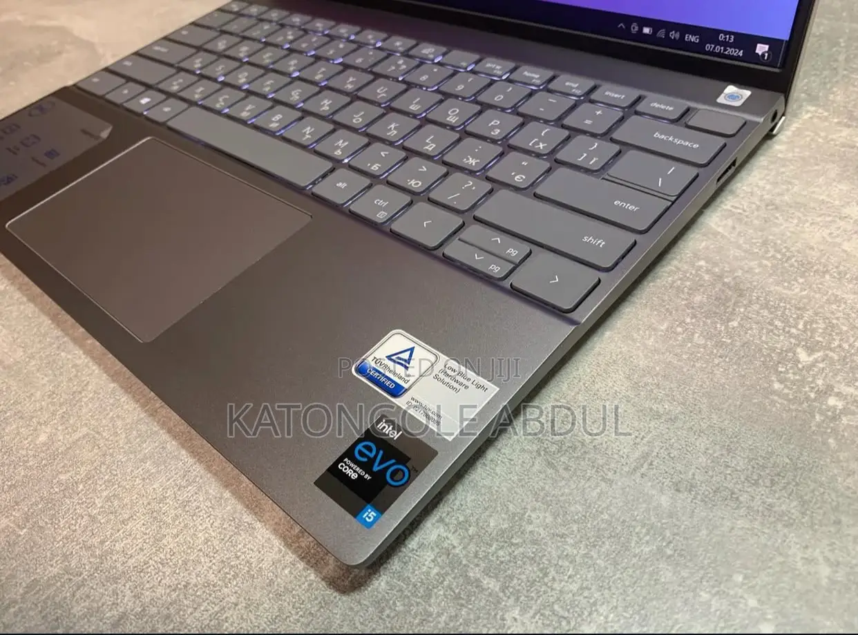 New Laptop Dell 16GB Intel Core I5 SSD 512GB