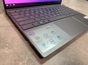 New Laptop Dell 16GB Intel Core I5 SSD 512GB