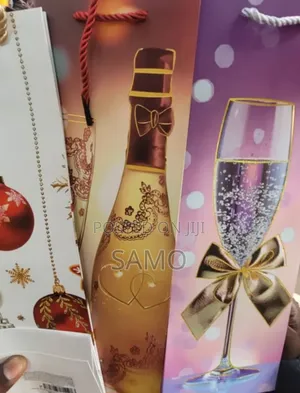 Wine/ Gift Paper Bags Dozen