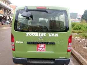 Tourist Guide in Kampala