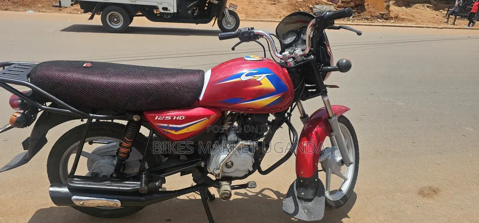 Bajaj Boxer 125 2024 Red