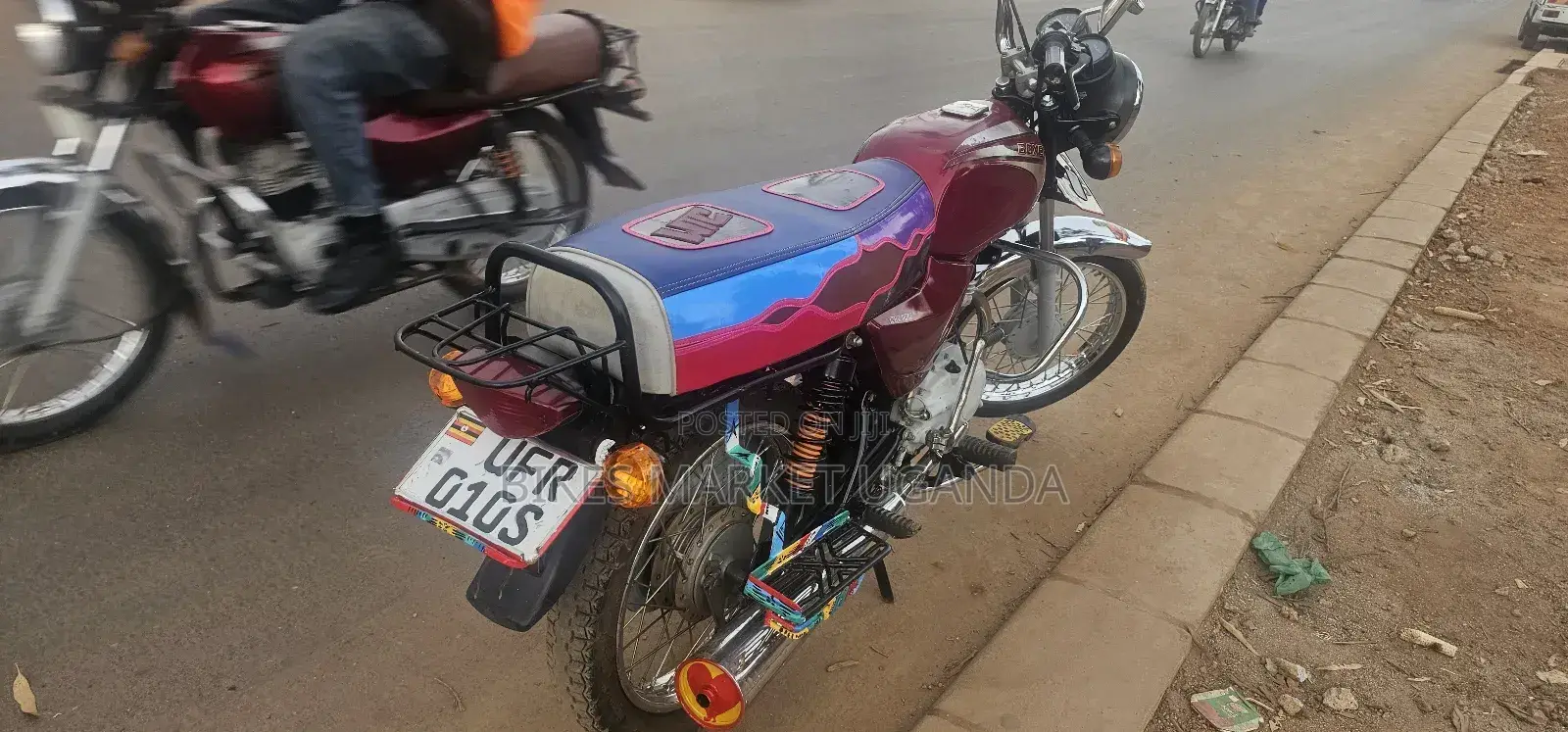 Bajaj Boxer 2023 Red