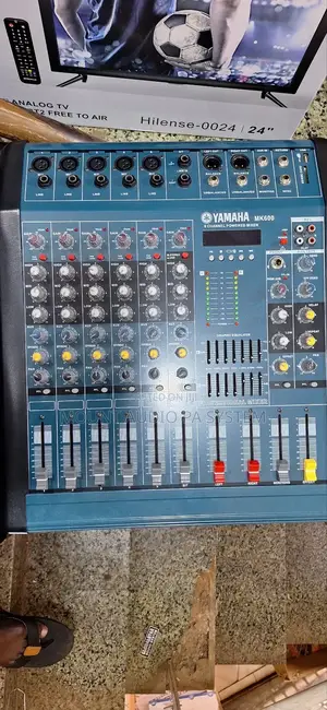 Yamha Amp Mixer