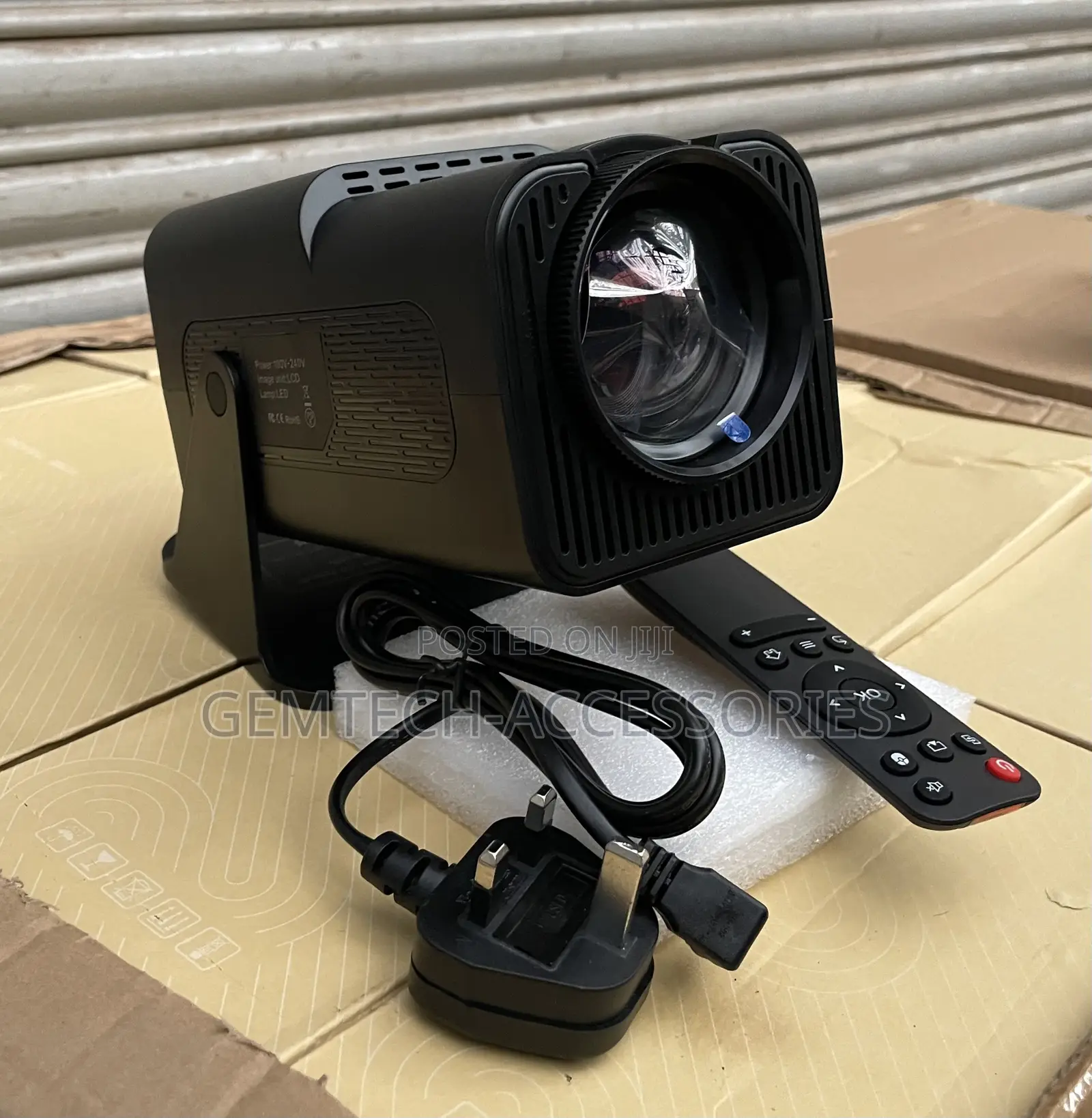 Smart Ultra Projector