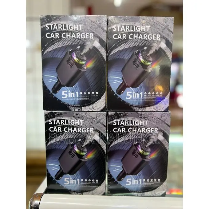 Starlight Retractable Car Charger With Aromatherapy Diffuser