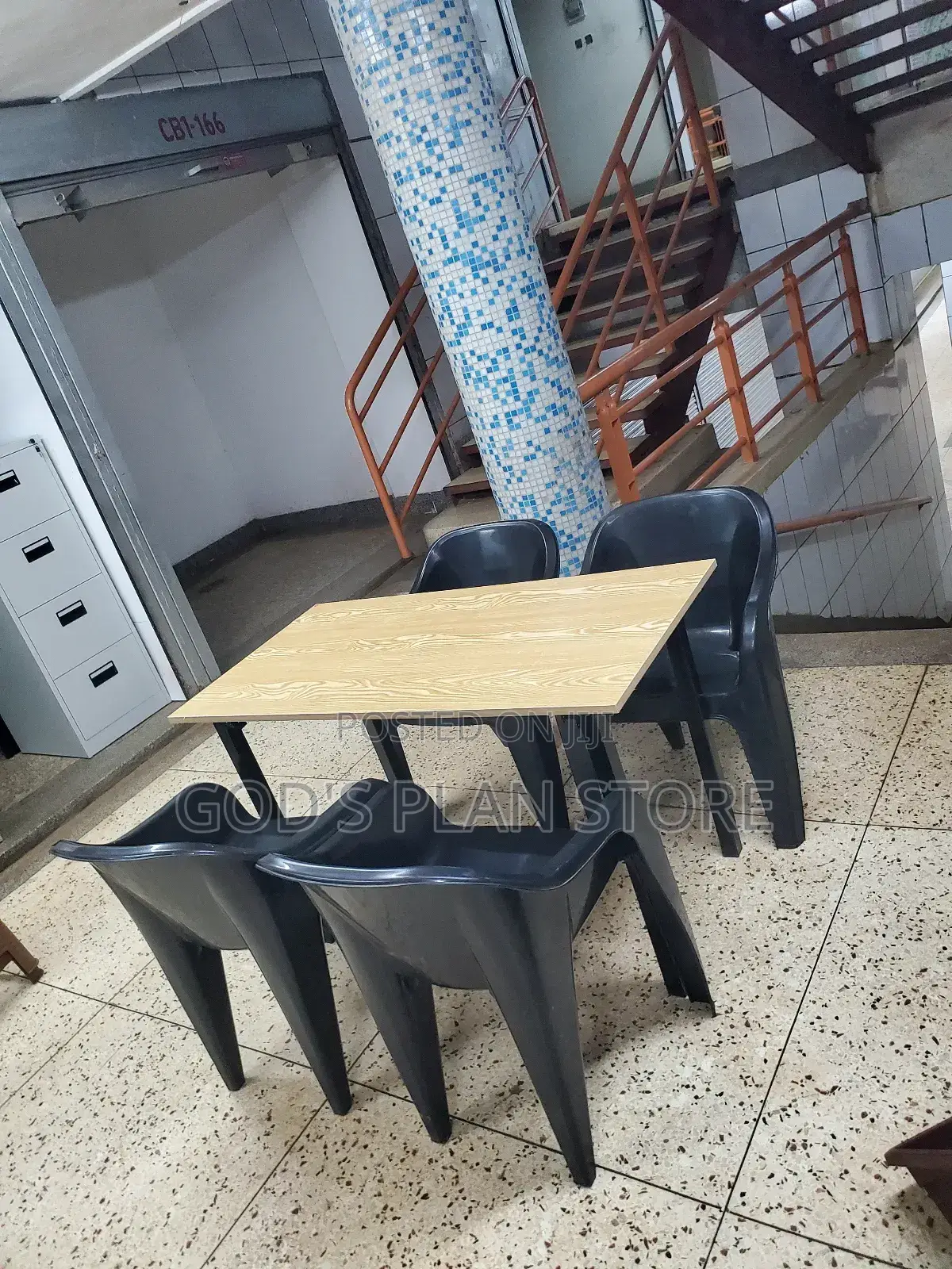 Foldable Rectangular Wooden Restaurant Table and Chairs