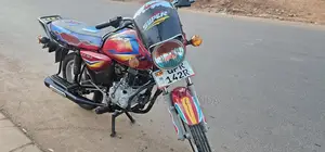 Bajaj Boxer 125 2023 Red