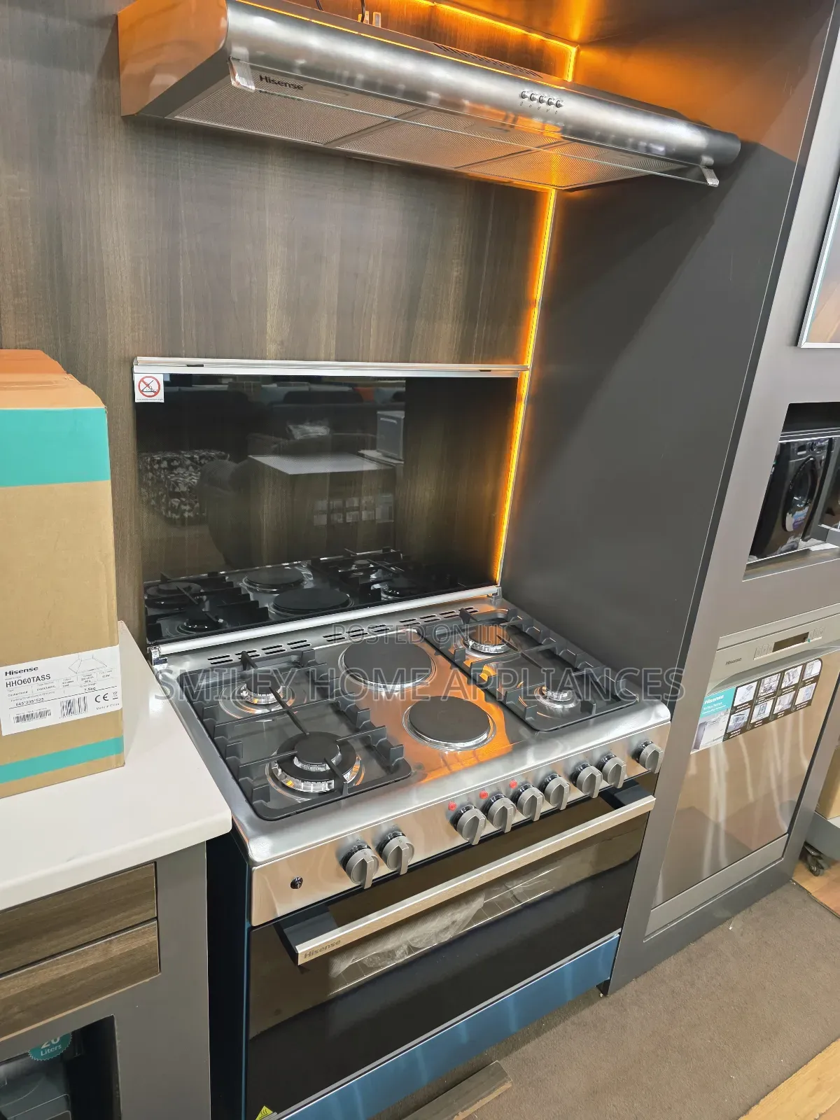(4+2) Hisense 90cm by 60cm Stainless Steel Cooker Oven at 20% Discount