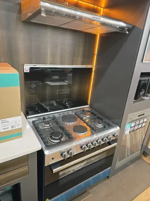 (4+2) Hisense 90cm by 60cm Stainless Steel Cooker Oven at 20% Discount