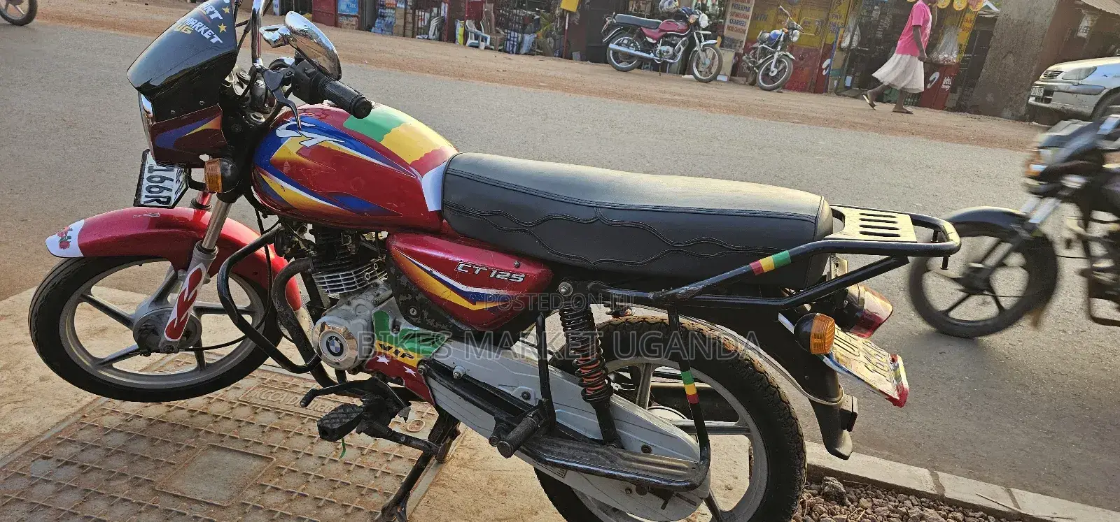 Bajaj Boxer 125 2023 Red