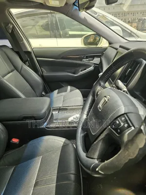 Toyota Crown Majesta 2015 White