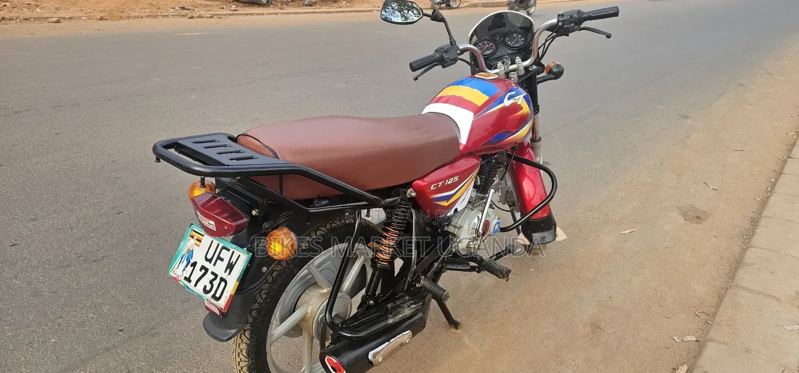 Bajaj Boxer 125 2023 Red