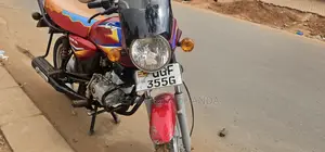 Bajaj Boxer 125 2025 Red