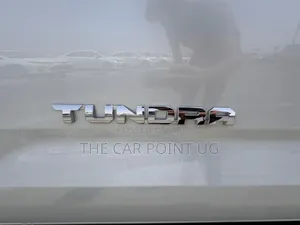Toyota Tundra 2024 White