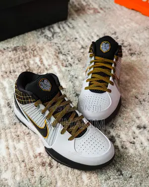 New Nike Kobe 4 Proto 'White Del Sol' Basket Ball Shoes in Stock