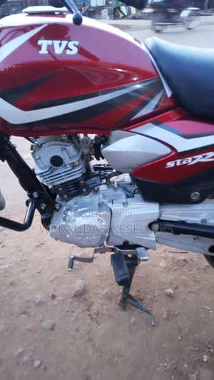 TVS HLX 125 2024 Red