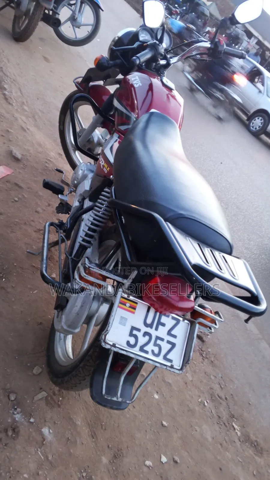 TVS HLX 125 2024 Red