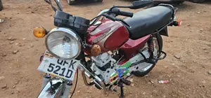 Bajaj Boxer 2023 Red