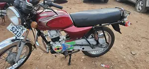 Bajaj Boxer 2023 Red