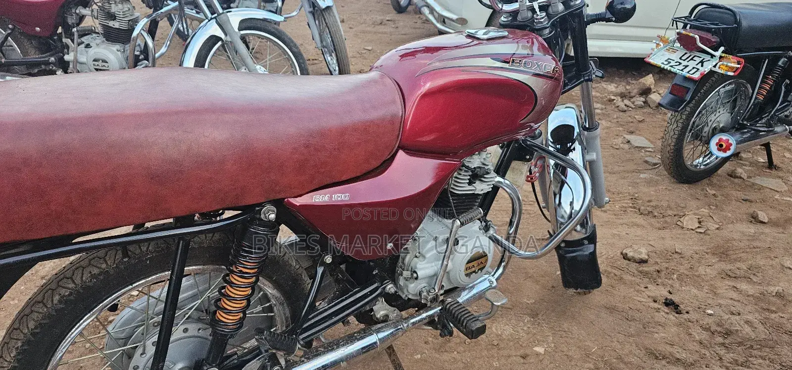 Bajaj Boxer 2025 Red