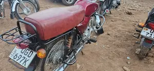 Bajaj Boxer 2025 Red