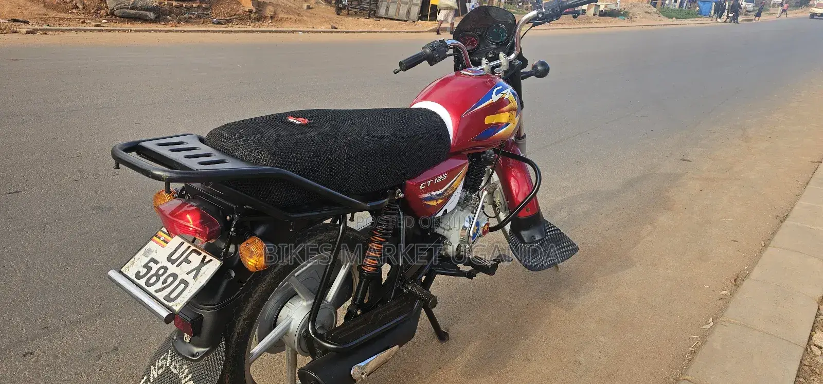 Bajaj Boxer 125 2024 Red