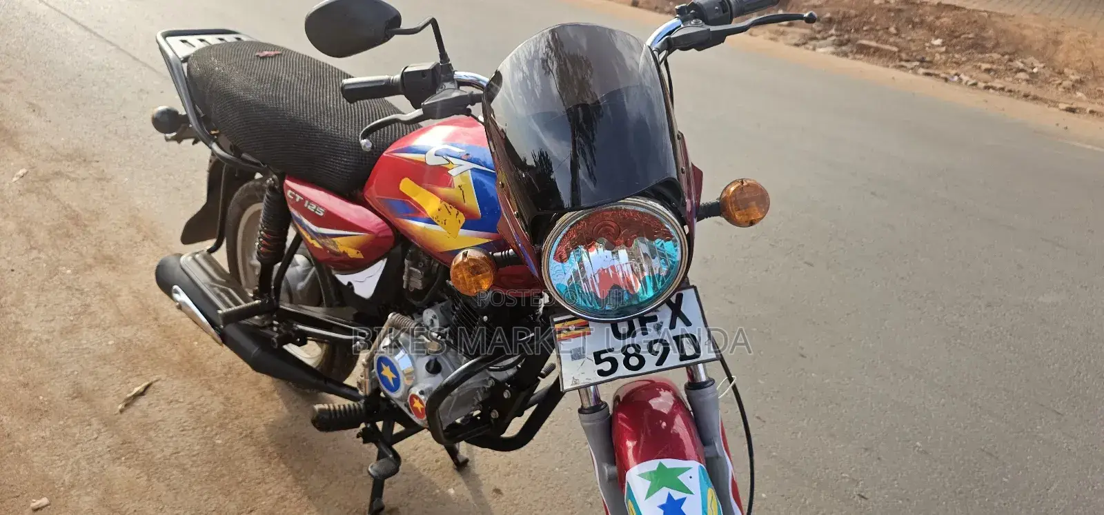 Bajaj Boxer 125 2024 Red