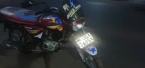 Bajaj Boxer 125 2023 Red