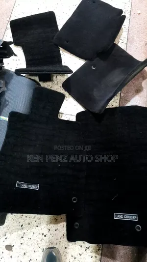 Landcruiser Lc200 Floor Mats/ Carpets