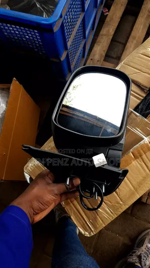 Hilux Vigo and Toyota Fortuner 2012 Sidemirrors ( Chrome)