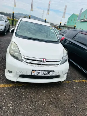 Toyota ISIS 1.8 G 2WD 2011 White