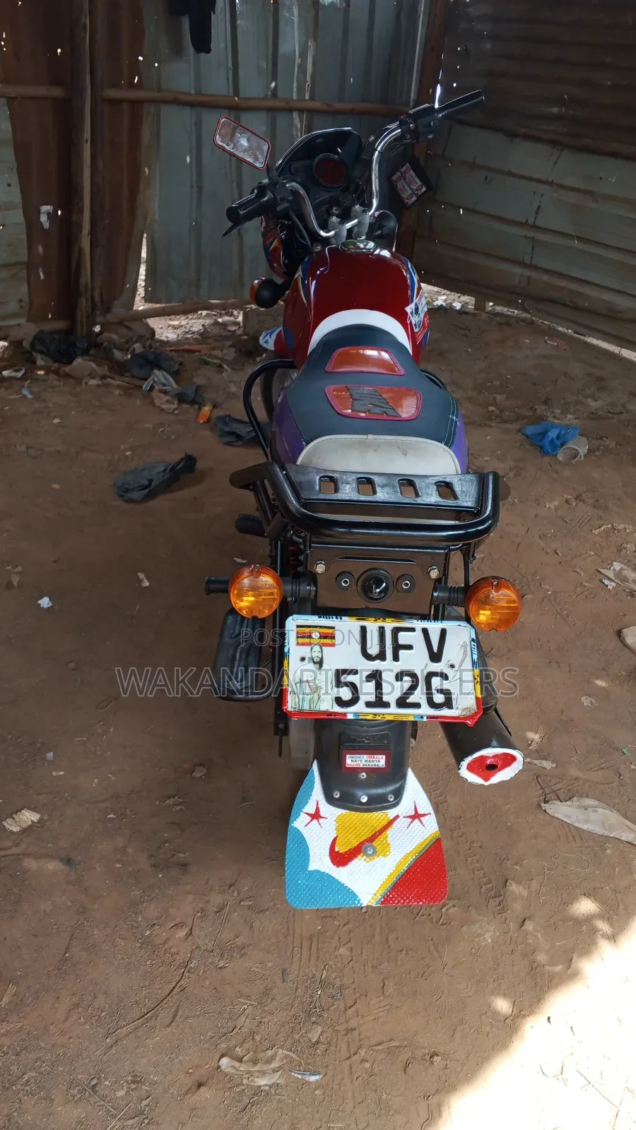 Bajaj Boxer 125 2023 Red