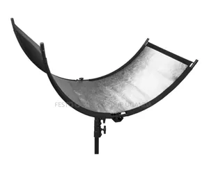 U-Shaped Curved Reflector