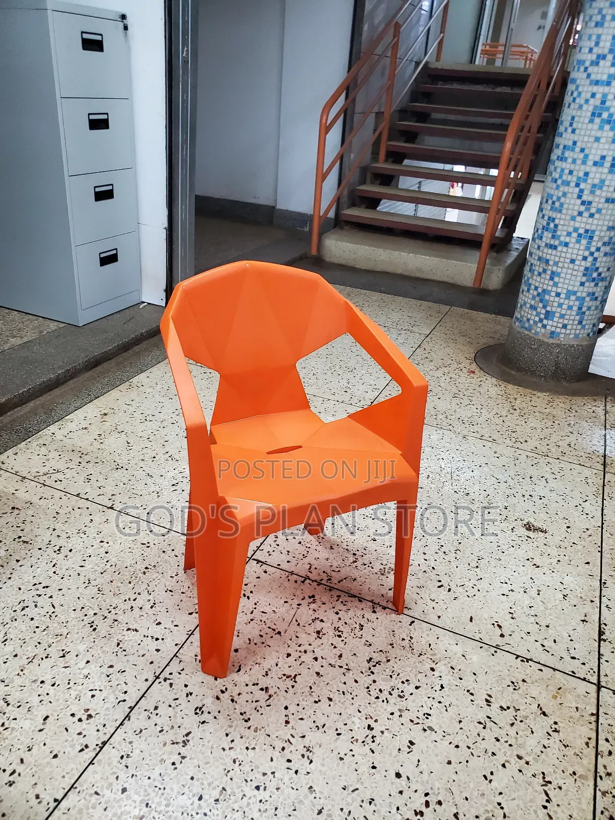 Floor Restaurant Plastic Chairs Plastic Chairs