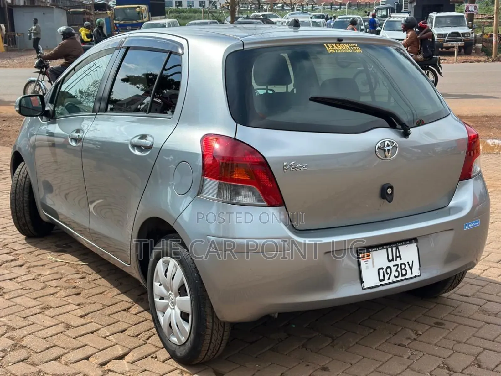 Toyota Vitz 2010 Gray