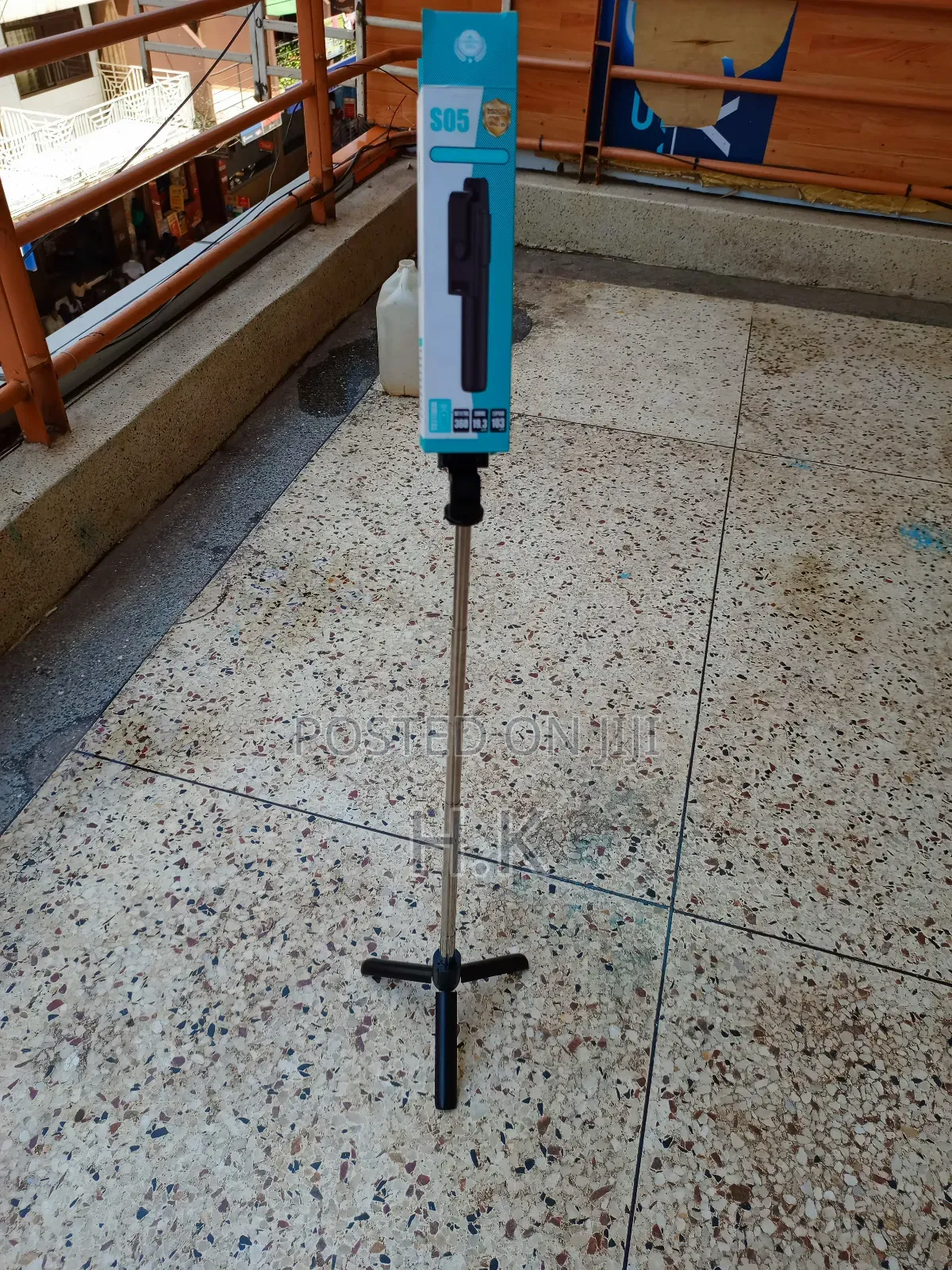 Wireless Bt Remote Multifunctional Selfie Stick