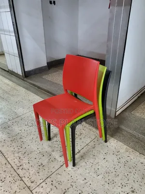 Straight Stand Portable Plastic Chairs Plastic Chairs