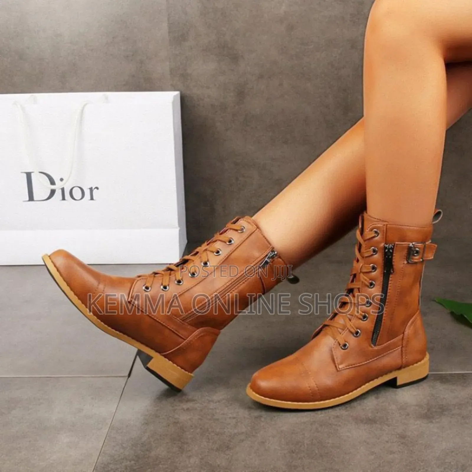Short Neck Boots