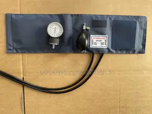 Aneroid Manual Bp Machine