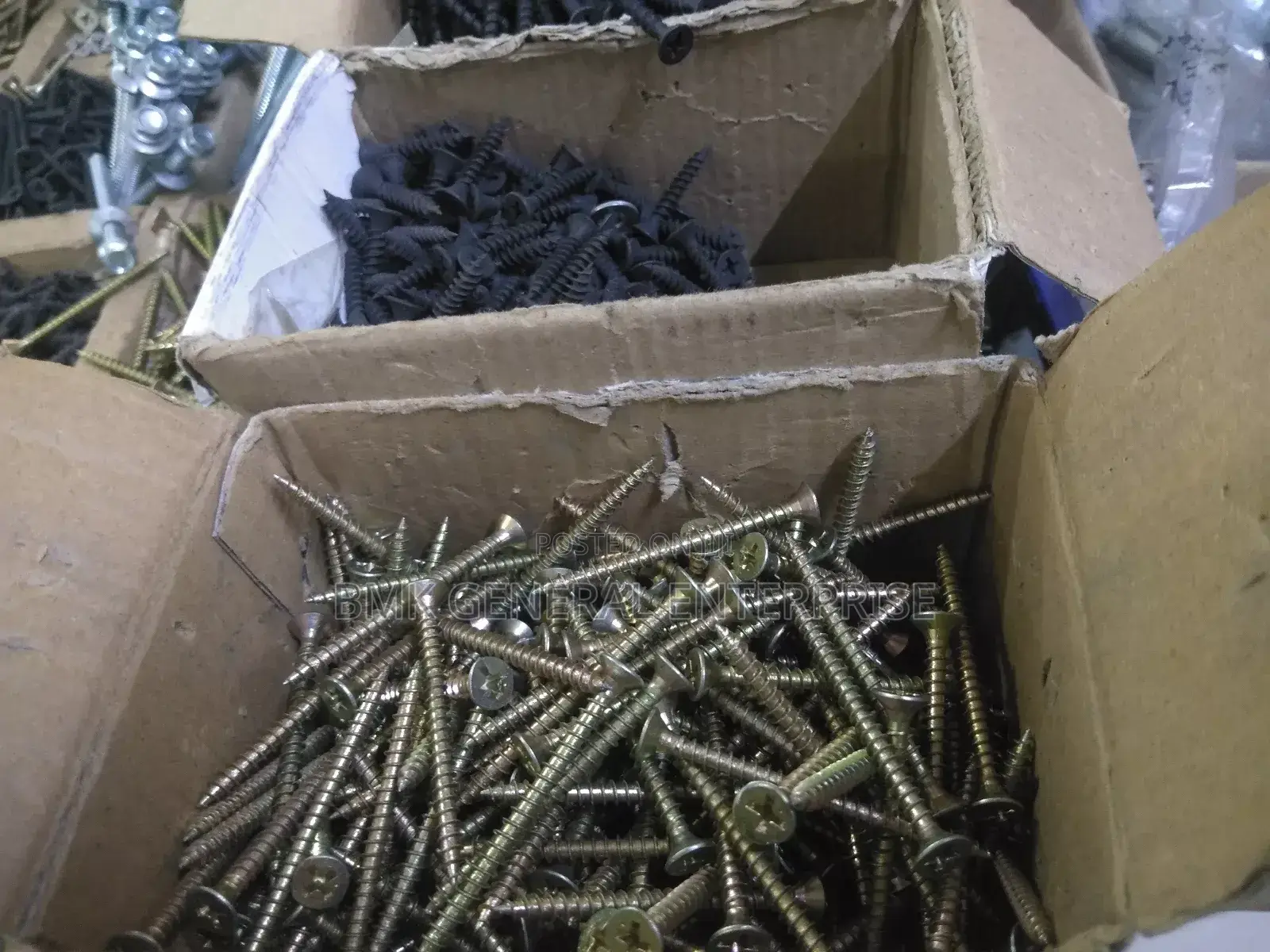 Dry Wall Screws in Course, Fine, and Half Threaded