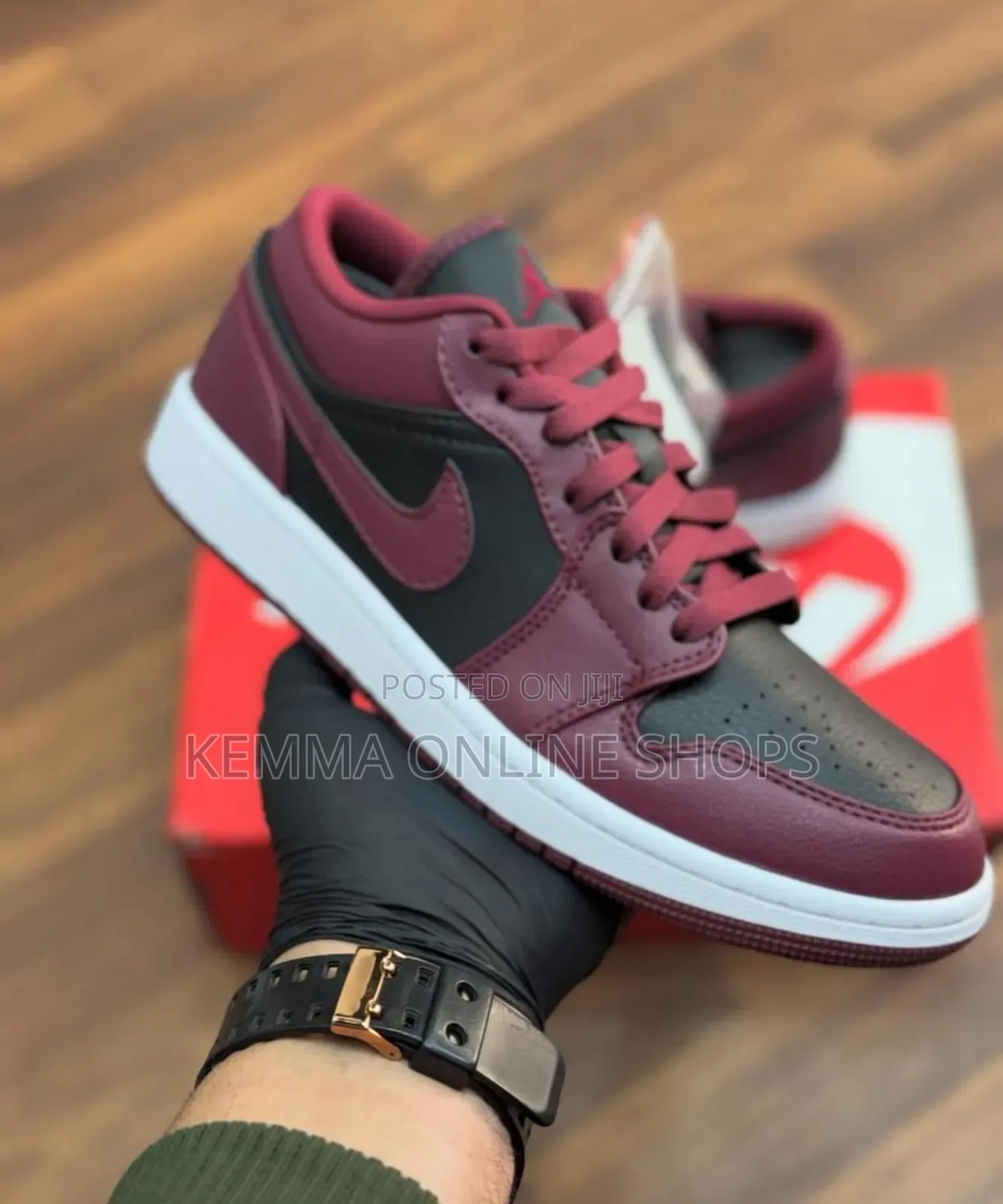 Nike X Travis Scot Low Sneakers X